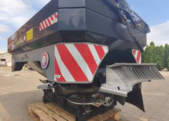 Rozsiewacz Agro-Tom RNH XL 1200