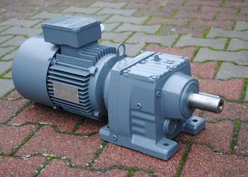 Motoreduktor 1.1kw. 29obr. z hamulcem. Firmy SEW