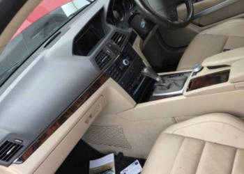 Mercedes E 207 konsola UK air bag poduszki kokpit deska pul…