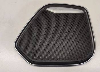 AUDI Q3 8U OSŁONA GŁOŚNIKA DRZWI LEWY TYŁ BOSE 8U0035435A