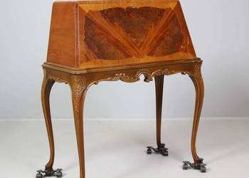 Sekretarzyk w stylu Rokoko