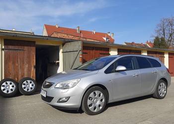 Opel Astra J 1.4T 140KM + LPG Kombi