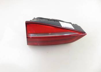 LAMPA PRAWA TYLNA KLAPA VW JETTA IV LIFT