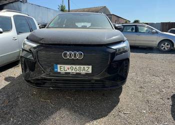 Sprzedam uszkodzone Audi Q4 e-tron,
