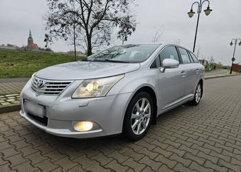 Toyota Avensis 2.0D4D 126KM Zadbany Rata650zł III (2009-)