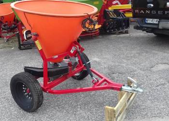 Rozsiewacz solarka PK Quad dostępny w Rad-Masz Opoczno
