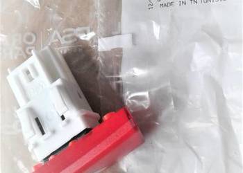 PRZYCISK WŁĄCZNIK ŚWIATEŁ AWARYJNYCH TOYOTA AYGO