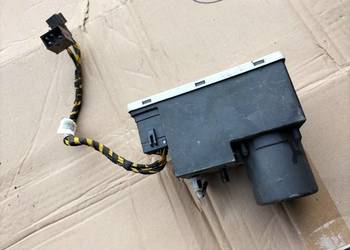 AUDI  4A0862257P 3 KOSTKI POMPA Pompka Centralnego Zamka