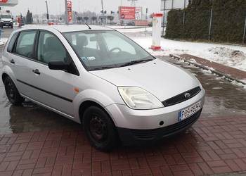 ford fiesta 1.4 benzyna