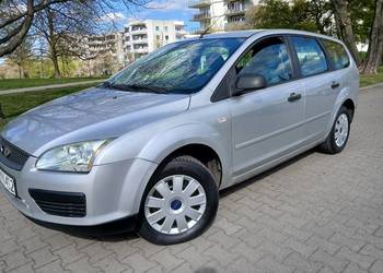 Focus combi 2006/1.6benz,klima dziala 225tys.km