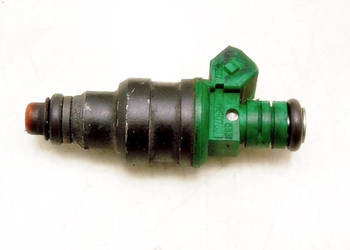 WTRYSKIWACZ PSA 1.6 8V 206 XSARA PICASSO 306