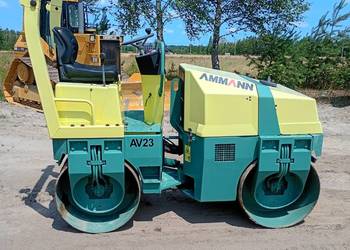 Walec drogowy Ammann AV23