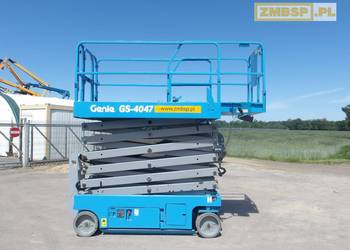 Podnośnik nożycowy zwyżka 14m Genie GS4047