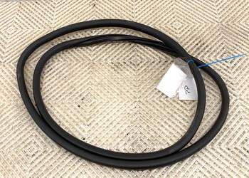 USZCZELKA DRZWI PRZÓD PRAWA OPEL GRANDLAND SUV 9811537480