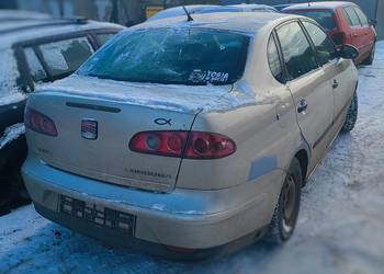 Seat Cordoba klapa tył