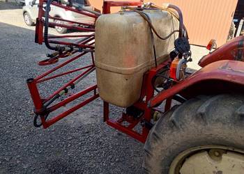 Opryskiwacz polski 300l hydrauliczne poziomowanie lanc