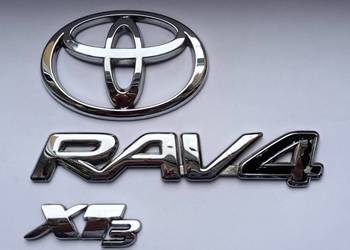 Emblemat Napis Toyota Rav4 II  03-05r