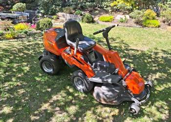 Traktorek kosiarka Husqvarna rider R216 AWD 4X4