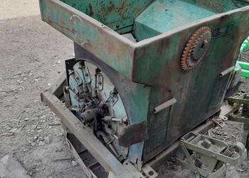 Sprzedam sadzarkę do ziemniaków