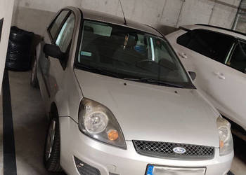 Sprzedam Ford Fiesta 1.3 benzyna