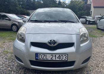 Toyota yaris  2009 rok 5-drzwi klima komputer super stan