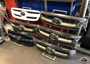 Grill Atrapa Toyota Hilux 2006+