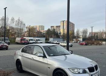 BMW E90 seria 3 318i