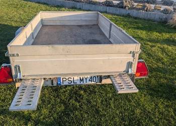 Sprzedam przyczepę z najazdami 151cmx271 pow. Zaladunku