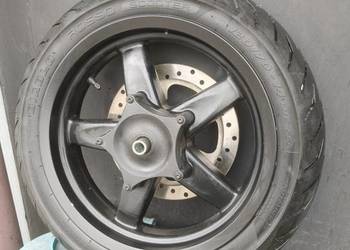 Piaggio Xevo koło przód komplet