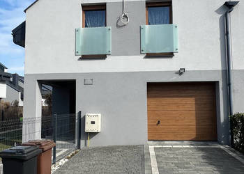 Dom w zabudowie bliźniaczej na sprzedaż