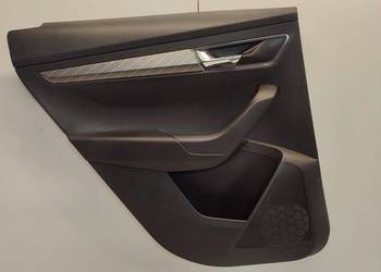 SKODA KAROQ BOCZEK DRZWI LEWY TYŁ 57A867023CE