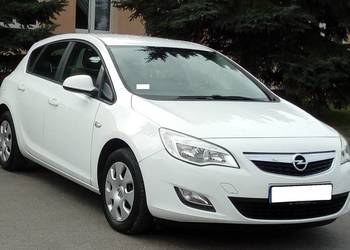 Opel Astra 1,4 benzyna, nowy rozrząd, klimatyzacja, centralny zamek,