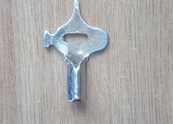 Kluczyk do butów łyżew z lat PRL.