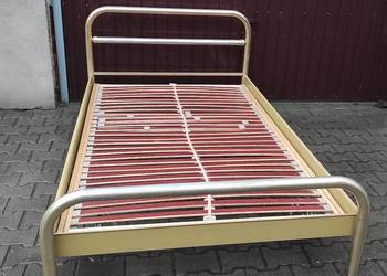 Łóżko metalowe złote 120 x 200 solidna konstrukcja
