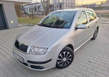Skoda Fabia,1,4 MPI benzyna,klima,niski przebieg, Salon Polska
