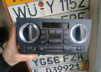 Panel klimatyzacji / Ogrzewania Audi A3 8P 8P0820043G