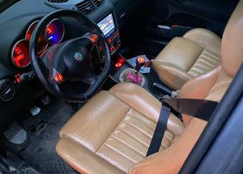 Alfa Romeo 147 1.6 Twin Spark, niski przebieg, bogate wyposażenie