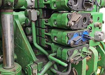 John Deere 7230R Parts,Części  Siłownik