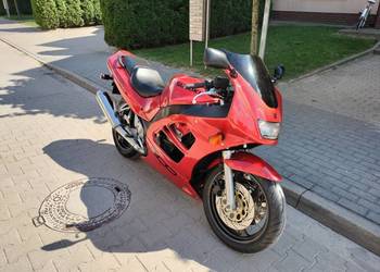 Suzuki RF600R