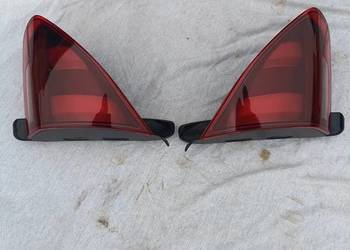 Kompletne lampy tylne do klapy. Peugeot model 2008 rok 2016