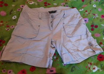 Spodneki krótkie