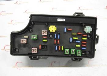 JEEP PATRIOT 10r skrzynka bezpieczników P04692666AB