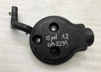 OBUDOWA POKRYWA PRZEPUSTNICY OPEL CORSA B 90570230