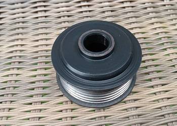 rolka koło pasowe alternatora bmw e46 2002r