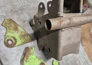 Motorynka dolne mocowanie silnika