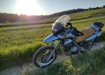 Sprzedam Bmw f650gs 2001 61tys km Kufer Lusterka