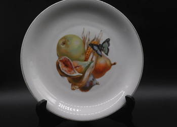 Porcelanowy talerz deserowy z motywem owoców i motyla, Rosenthal