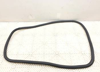 USZCZELKA DRZWI TYŁ LEWA ALFA STELVIO SUV