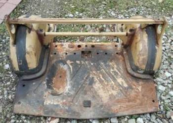 Podłoga bagażnika, wzmocnienie podłogi, nadkola Trabant 601 sedan Podłoga bagażnika, wzmocnienie podłogi, nadkola Trabant 601 sedan