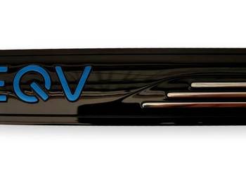 MERCEDES EQV W447 Emblemat boczny blotnika EQV lewy OE